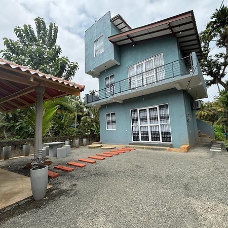 Noble Nest Hirikatiya Hotel Dickwella Exterior photo